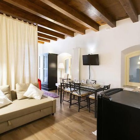 Butera Apartment Palermo Bagian luar foto