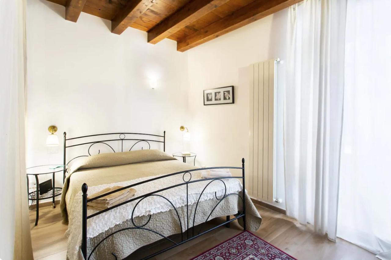 Butera Apartment Palermo Bagian luar foto